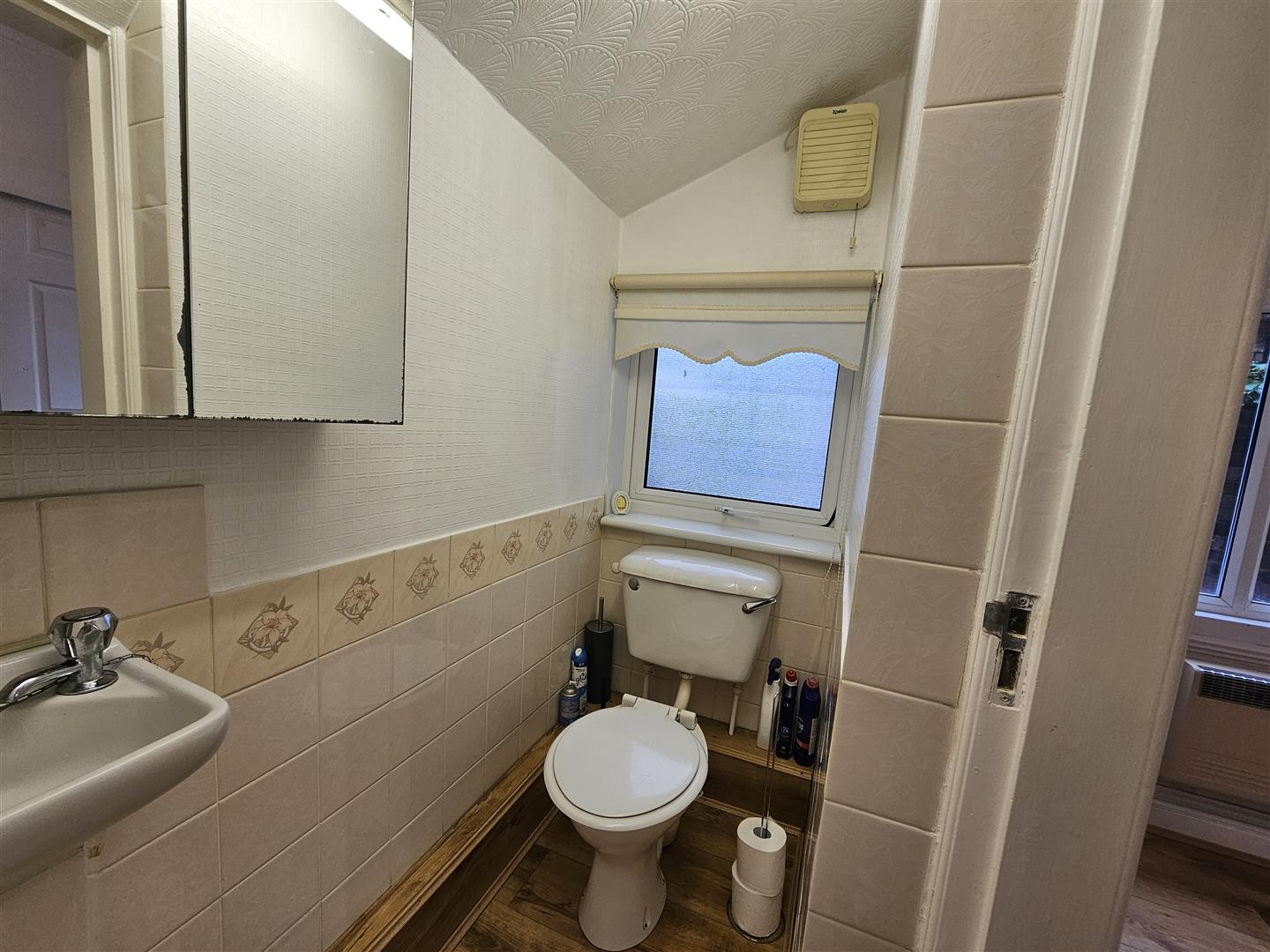 Dentons Green Lane, Dentons Green, St. Helens, photo 15